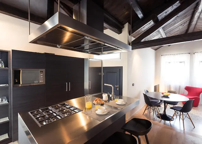 Luxury Modern Design Home, Campo Dei Mori Wifi